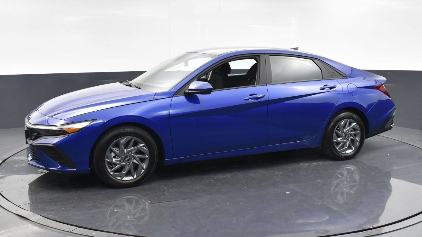 2024 Hyundai Elantra SEL — Sedan — 6,597 mi — Ft. Worth, TX