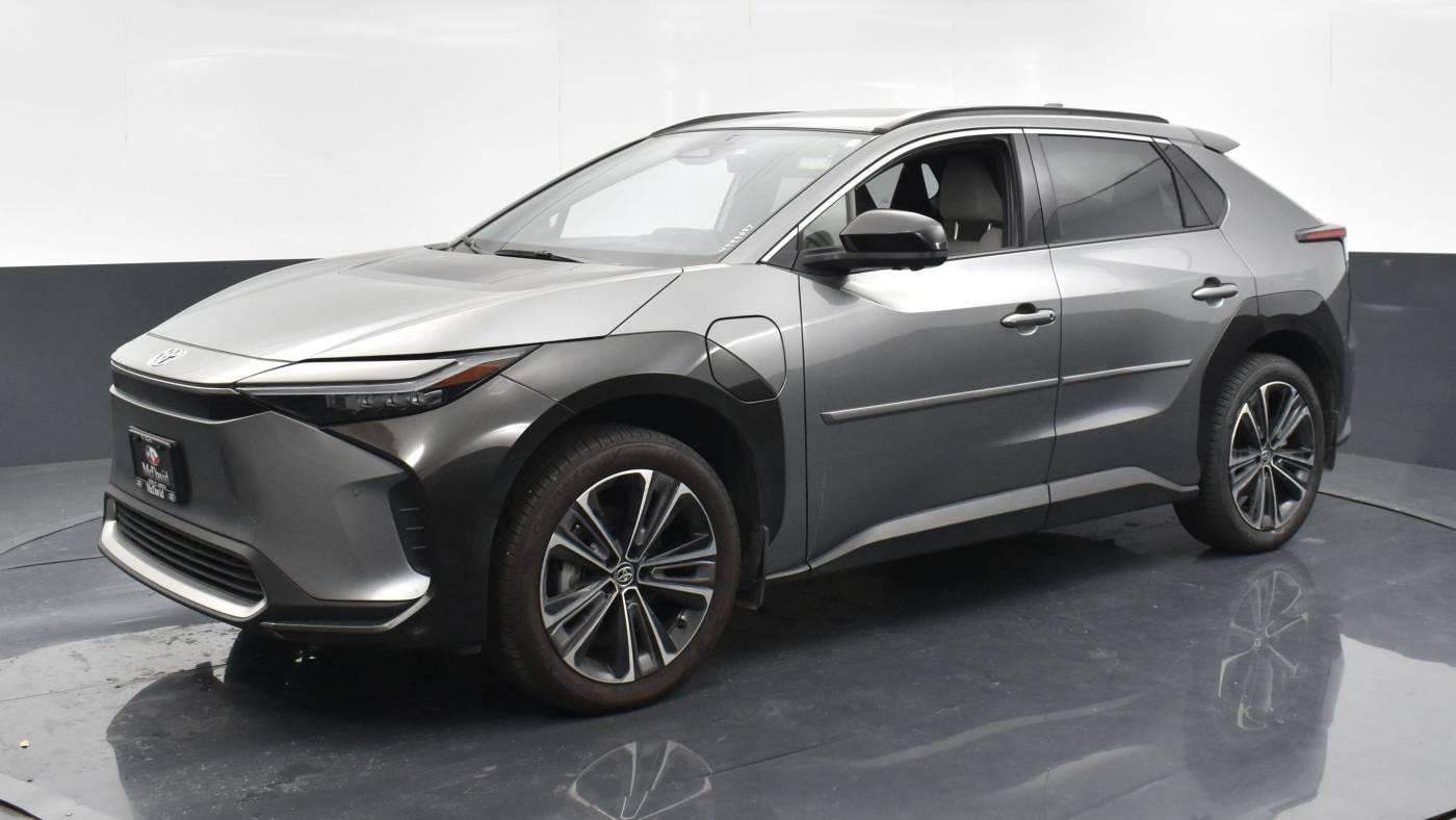 2024 Toyota bZ4X Limited