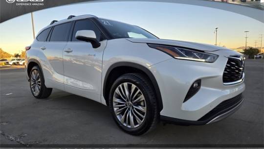 2021 Toyota Highlander Hybrid Platinum — SUV — 50,990 mi — Henderson, NV