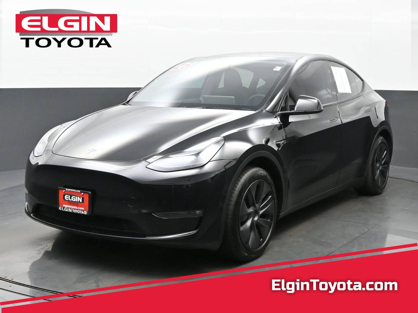 2025 Tesla Model Y Long Range — SUV — 27,771 mi — Streamwood, IL