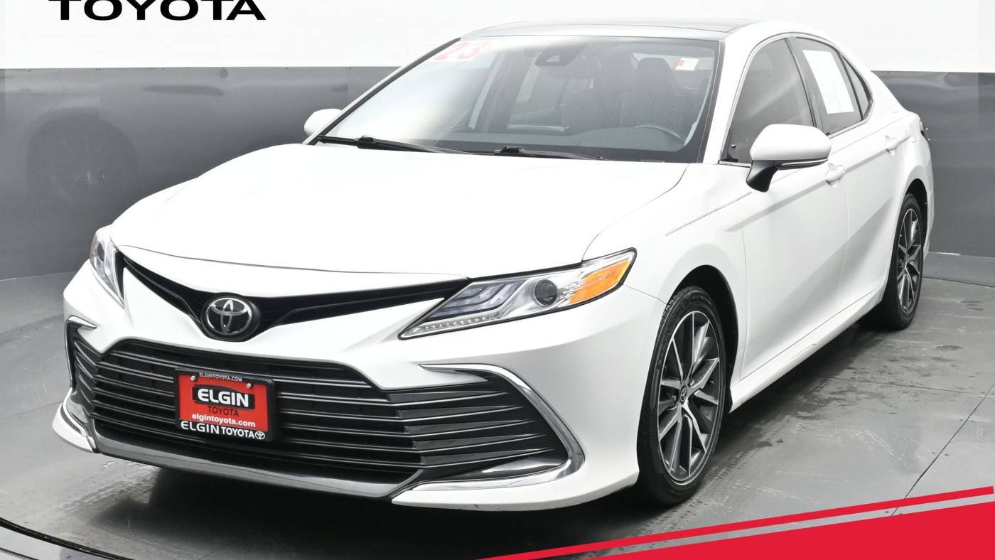 2023 Toyota Camry XLE V6 — Sedan — 57,155 mi — Streamwood, IL