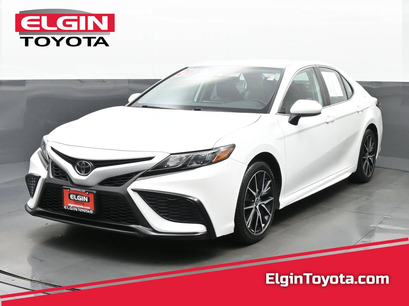 2021 Toyota Camry SE — Sedan — 77,442 mi — Streamwood, IL