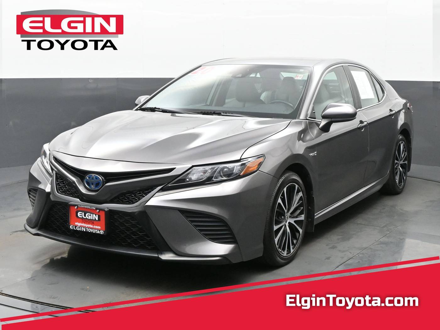 2020 Toyota Camry Hybrid SE — Sedan — 69,998 mi — Streamwood, IL