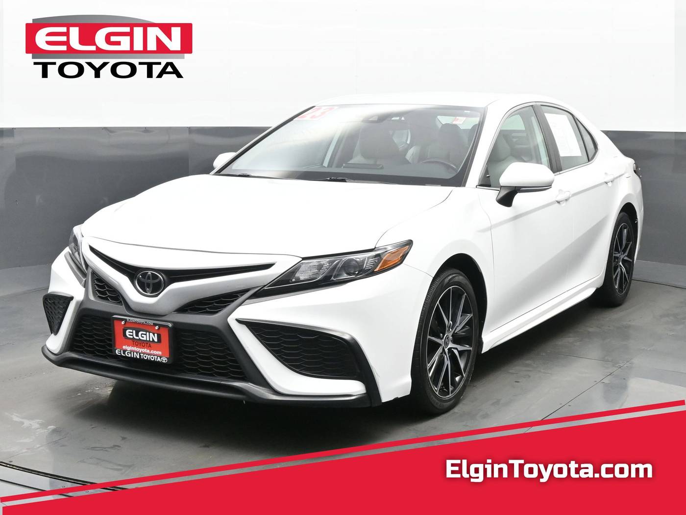 2023 Toyota Camry SE — Sedan — 60,171 mi — Streamwood, IL