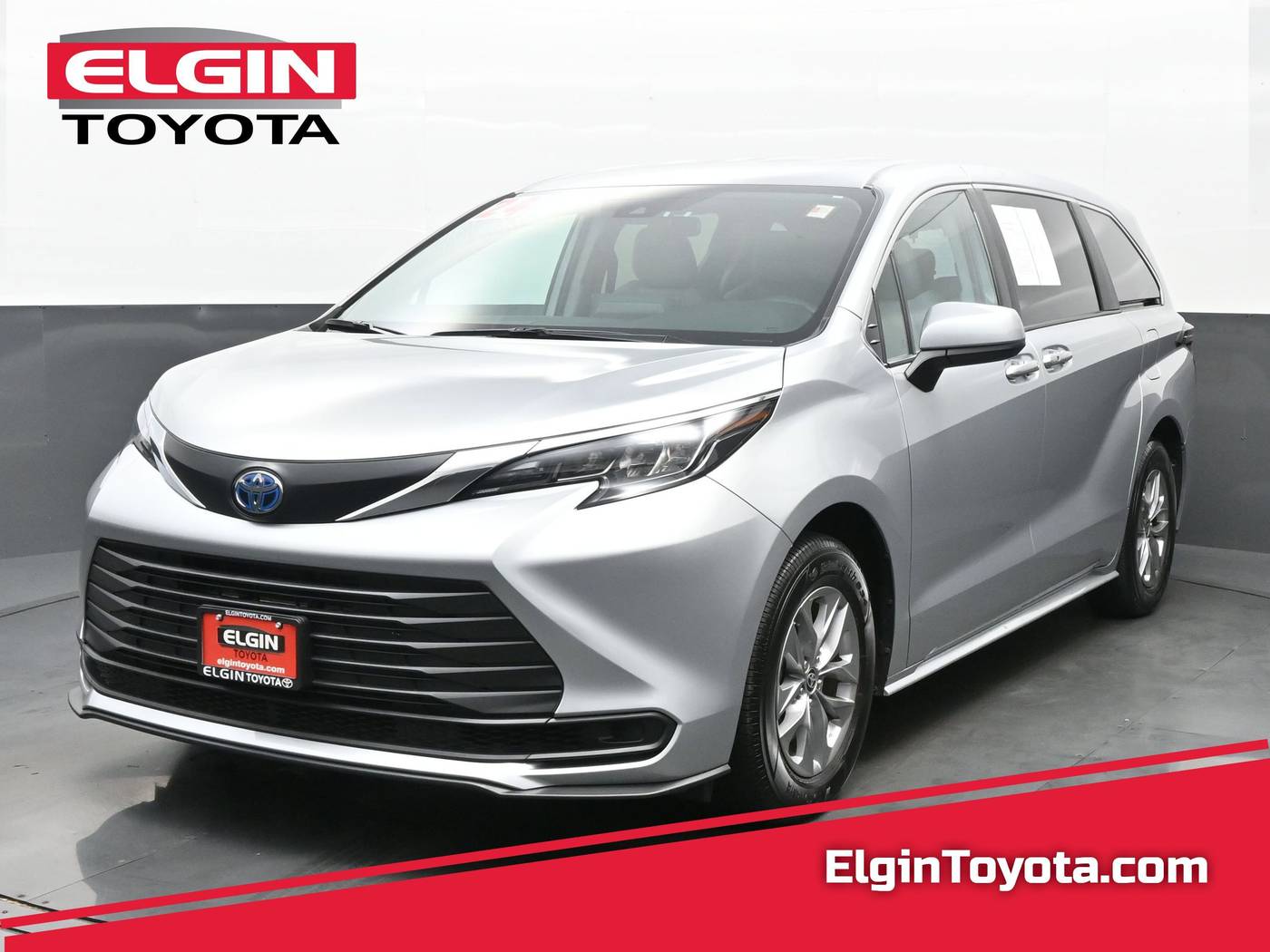 2024 Toyota Sienna LE — Minivan — 13,440 mi — Streamwood, IL