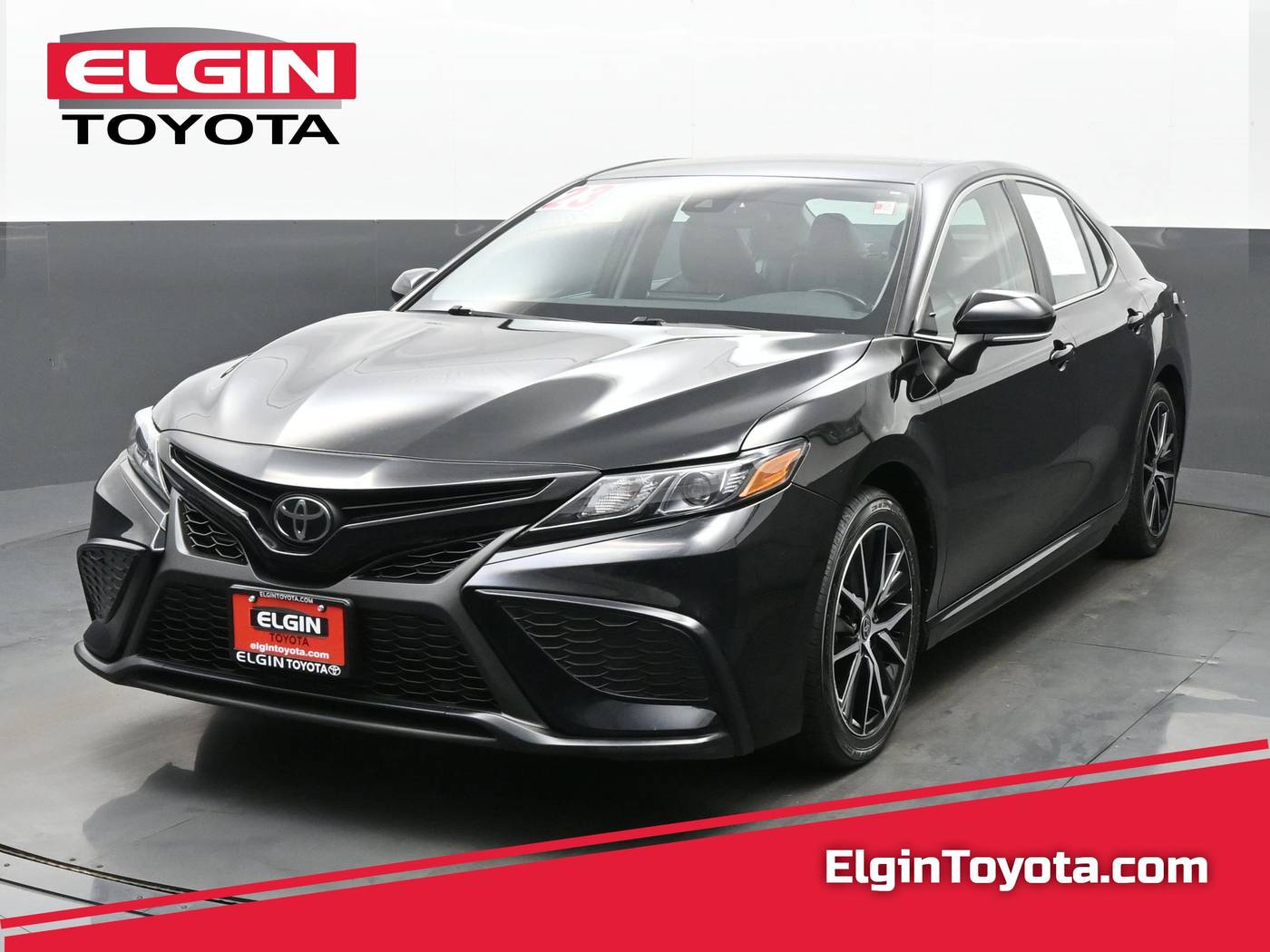 2023 Toyota Camry SE — Sedan — 57,133 mi — Streamwood, IL