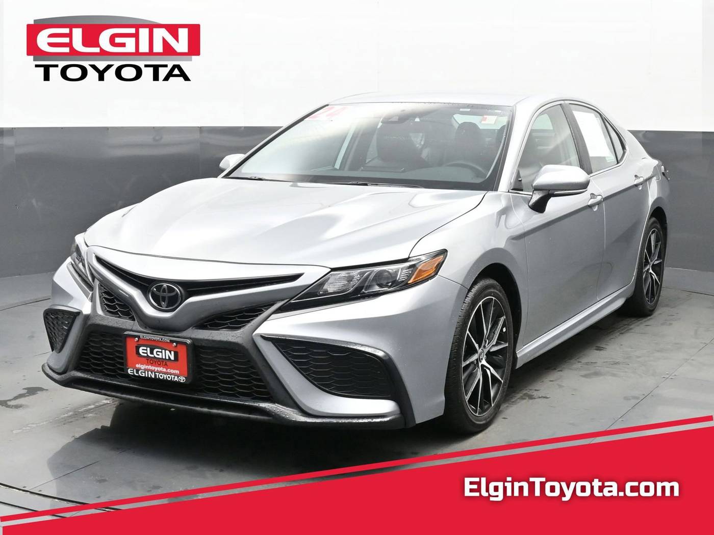 2024 Toyota Camry SE — Sedan — 15,121 mi — Streamwood, IL