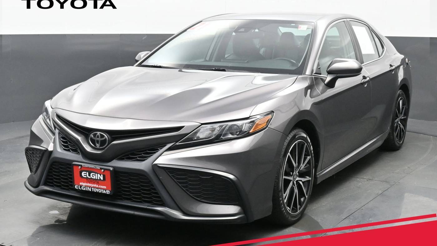2021 Toyota Camry SE — Sedan — 59,178 mi — Streamwood, IL