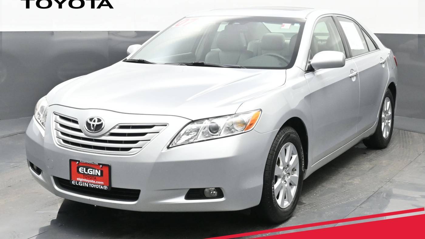 2007 Toyota Camry XLE V6 — Sedan — 85,055 mi — Streamwood, IL