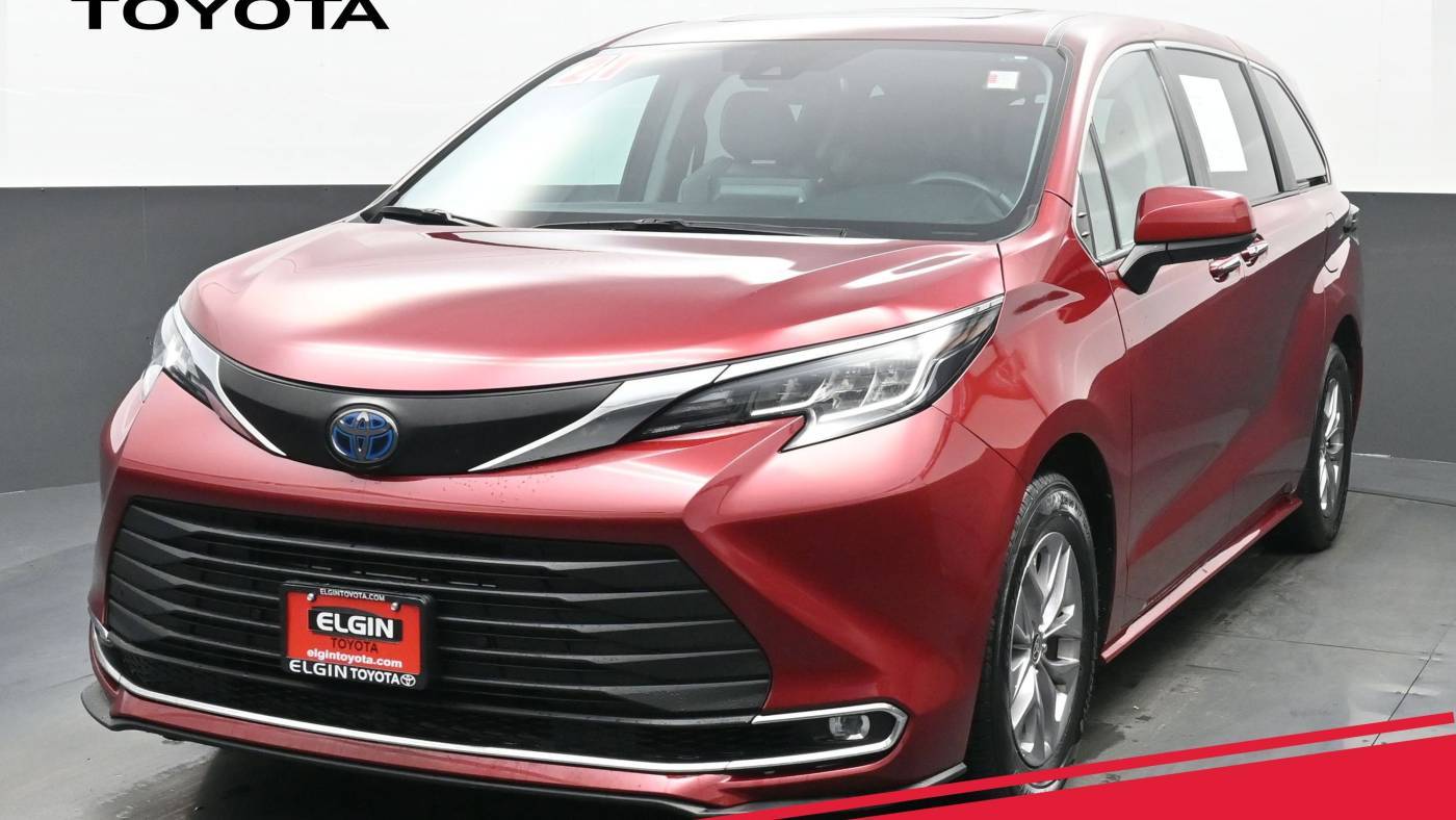 2021 Toyota Sienna XLE — Minivan — 53,320 mi — Streamwood, IL