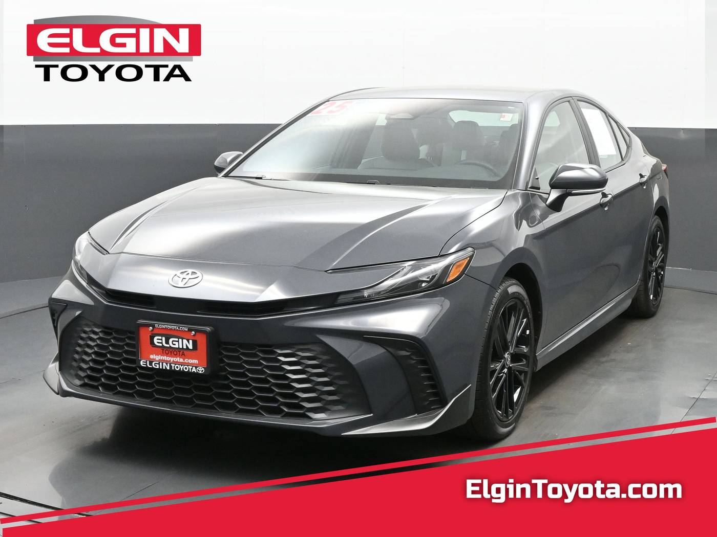 2025 Toyota Camry SE — Sedan — 10,863 mi — Streamwood, IL