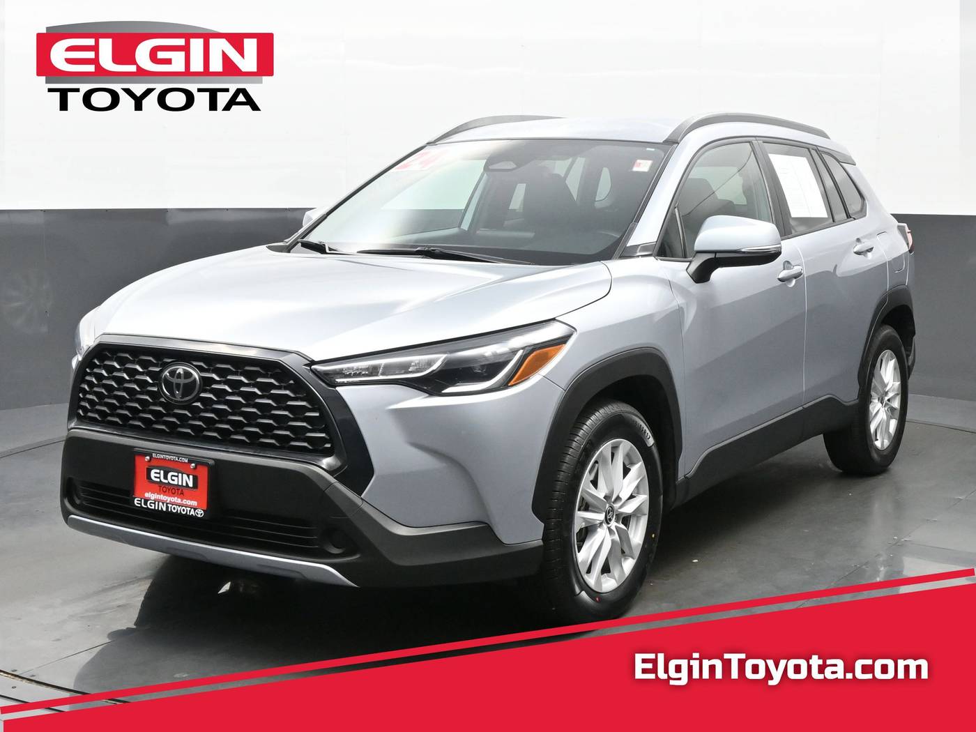 2024 Toyota Corolla Cross LE — SUV — 41,769 mi — Streamwood, IL