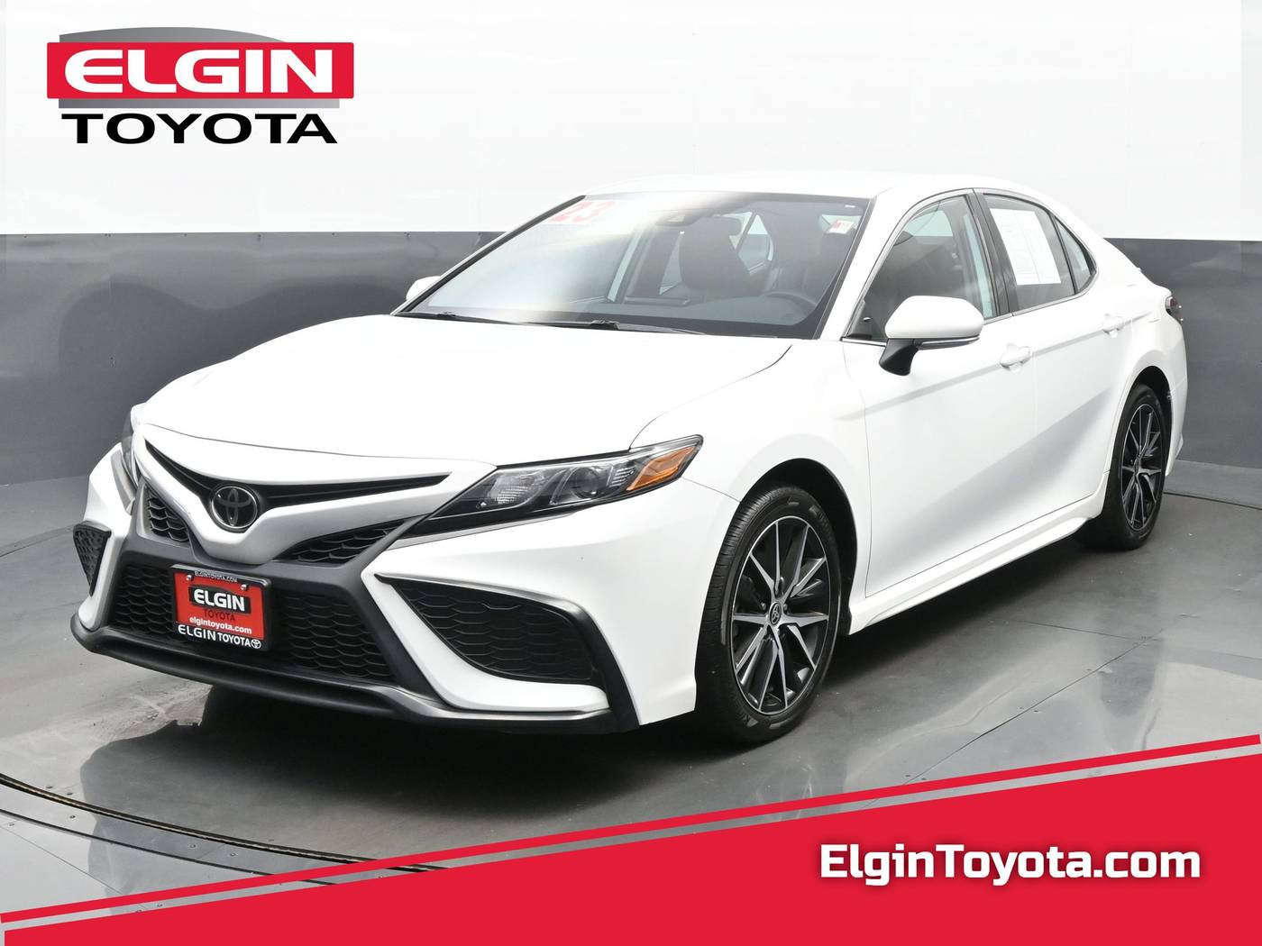 2023 Toyota Camry SE — Sedan — 11,193 mi — Streamwood, IL