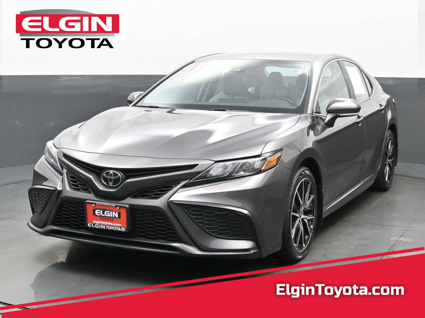 2023 Toyota Camry SE — Sedan — 32,571 mi — Streamwood, IL