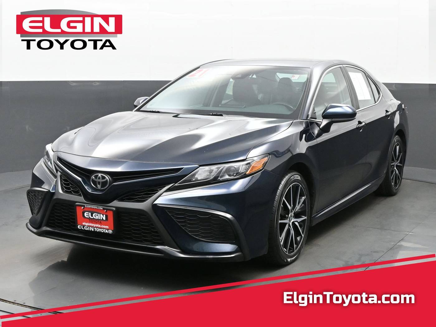 2021 Toyota Camry SE — Sedan — 69,425 mi — Streamwood, IL
