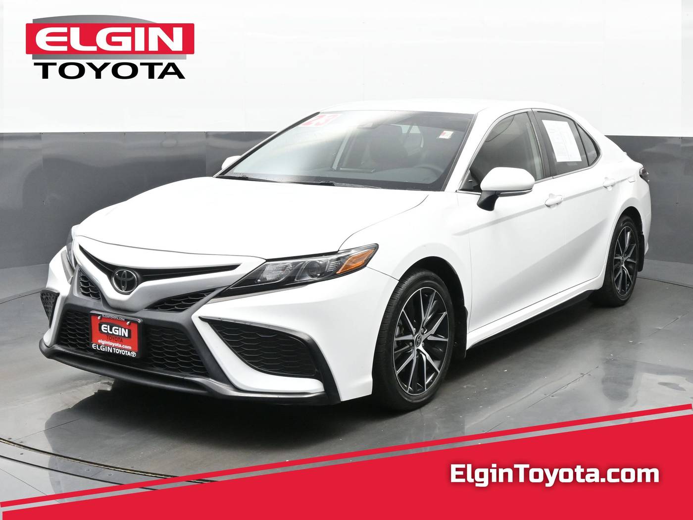 2023 Toyota Camry SE — Sedan — 17,084 mi — Streamwood, IL