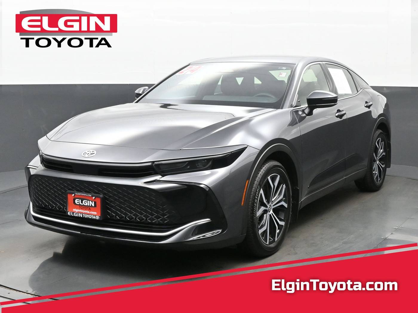 2024 Toyota Crown XLE — Sedan — 13,514 mi — Streamwood, IL
