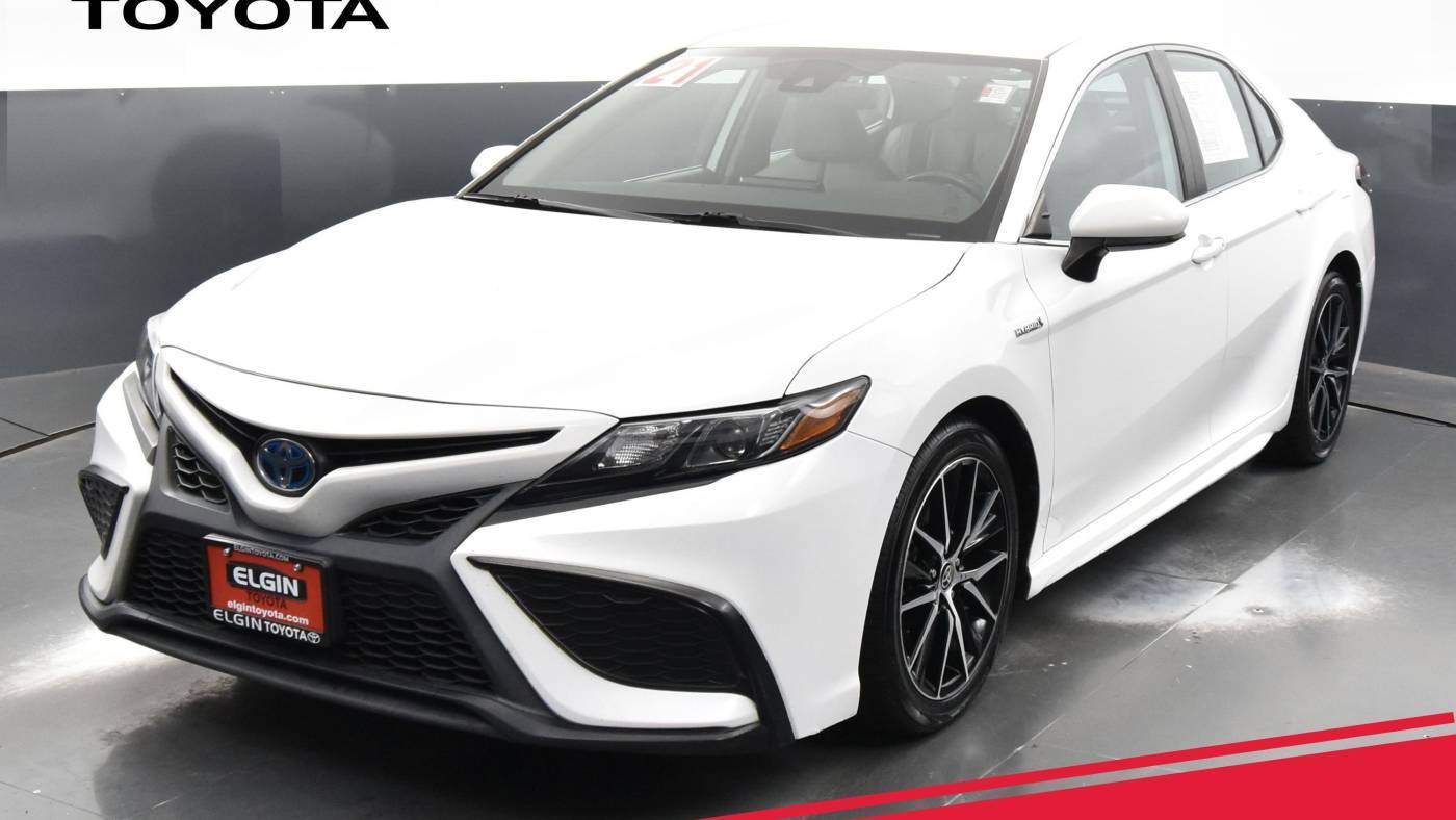 2021 Toyota Camry Hybrid SE — Sedan — 55,248 mi — Streamwood, IL