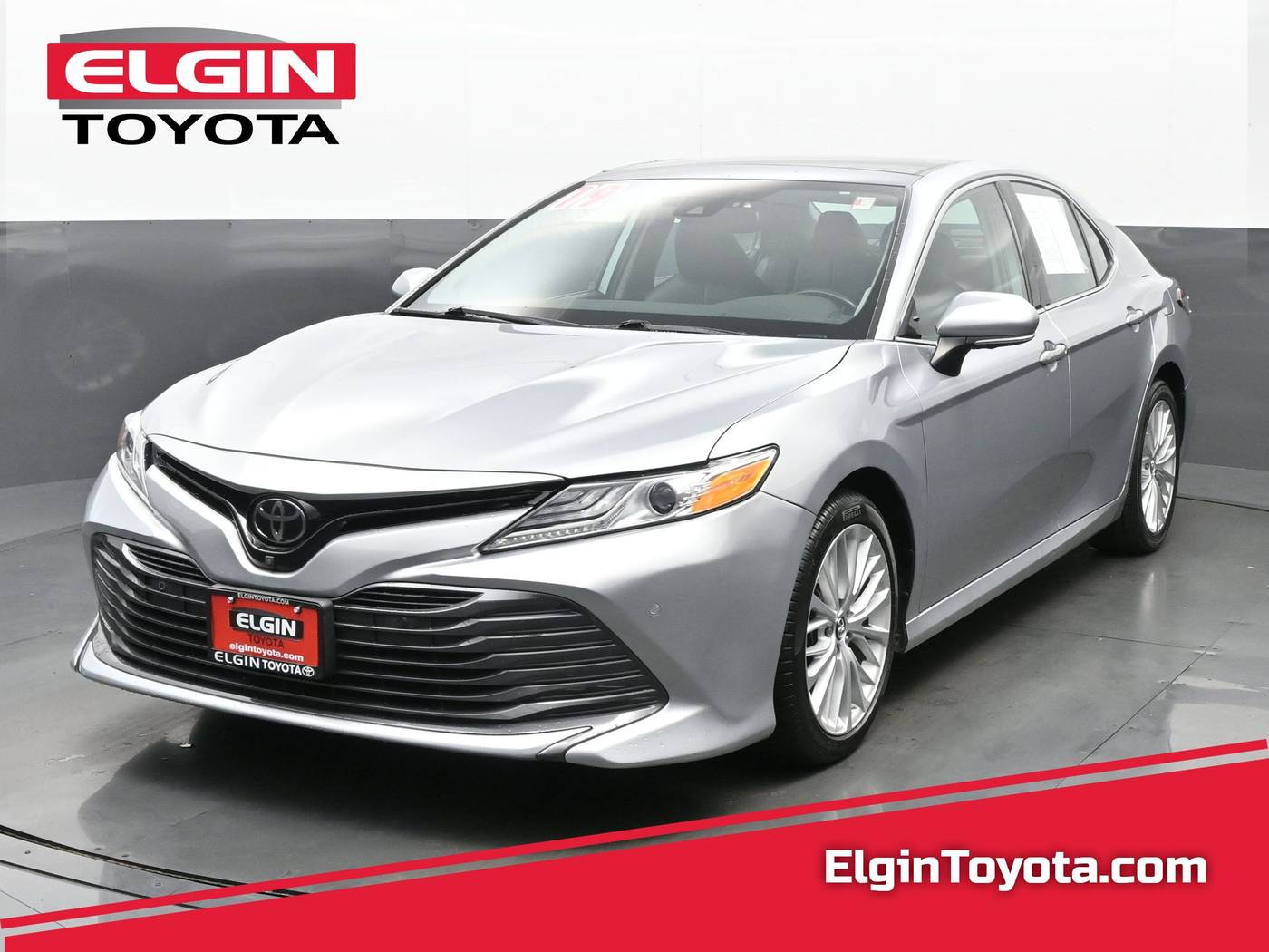 2019 Toyota Camry XLE V6 — Sedan — 38,641 mi — Streamwood, IL