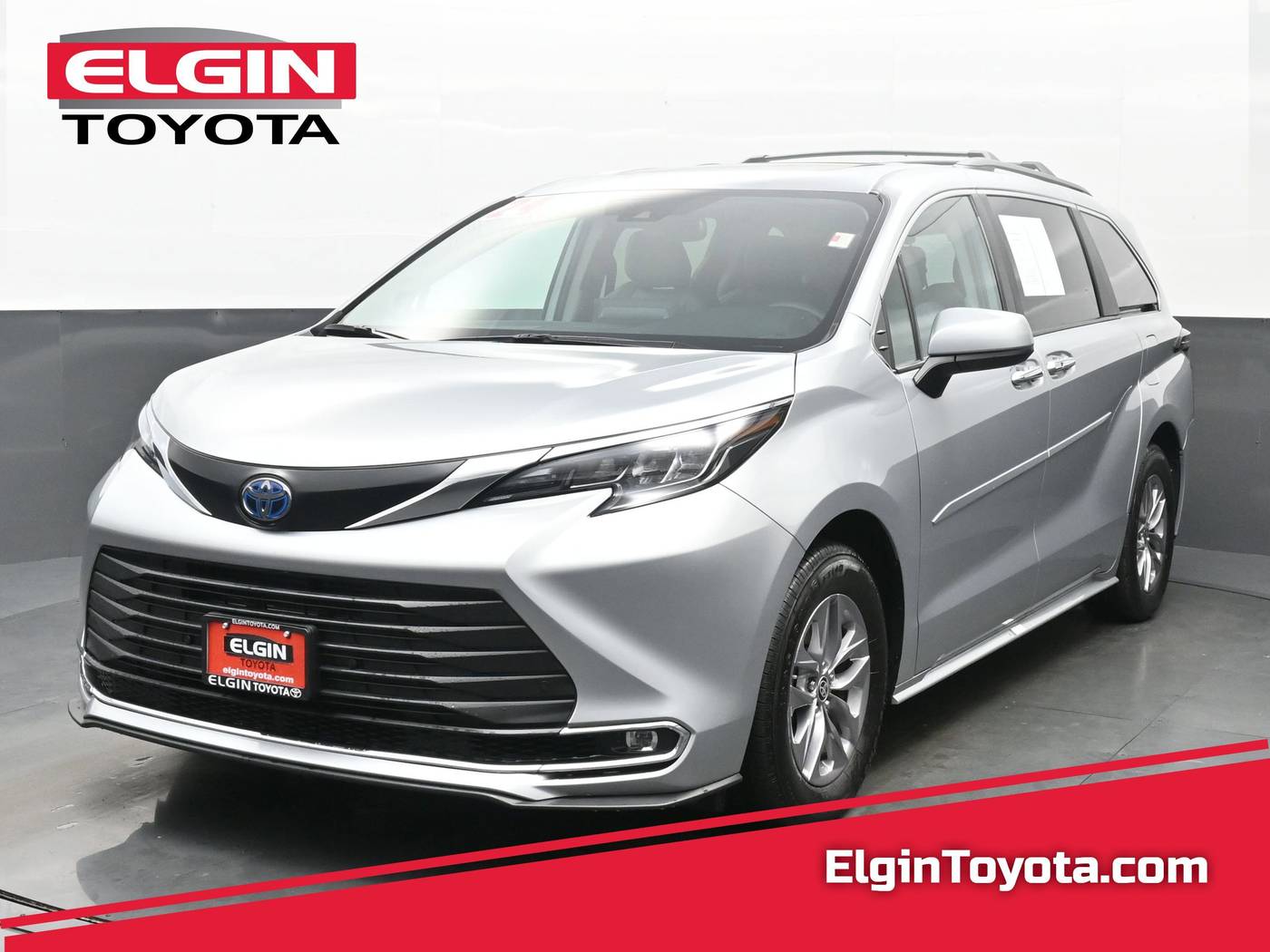 2024 Toyota Sienna XLE — Minivan — 13,092 mi — Streamwood, IL