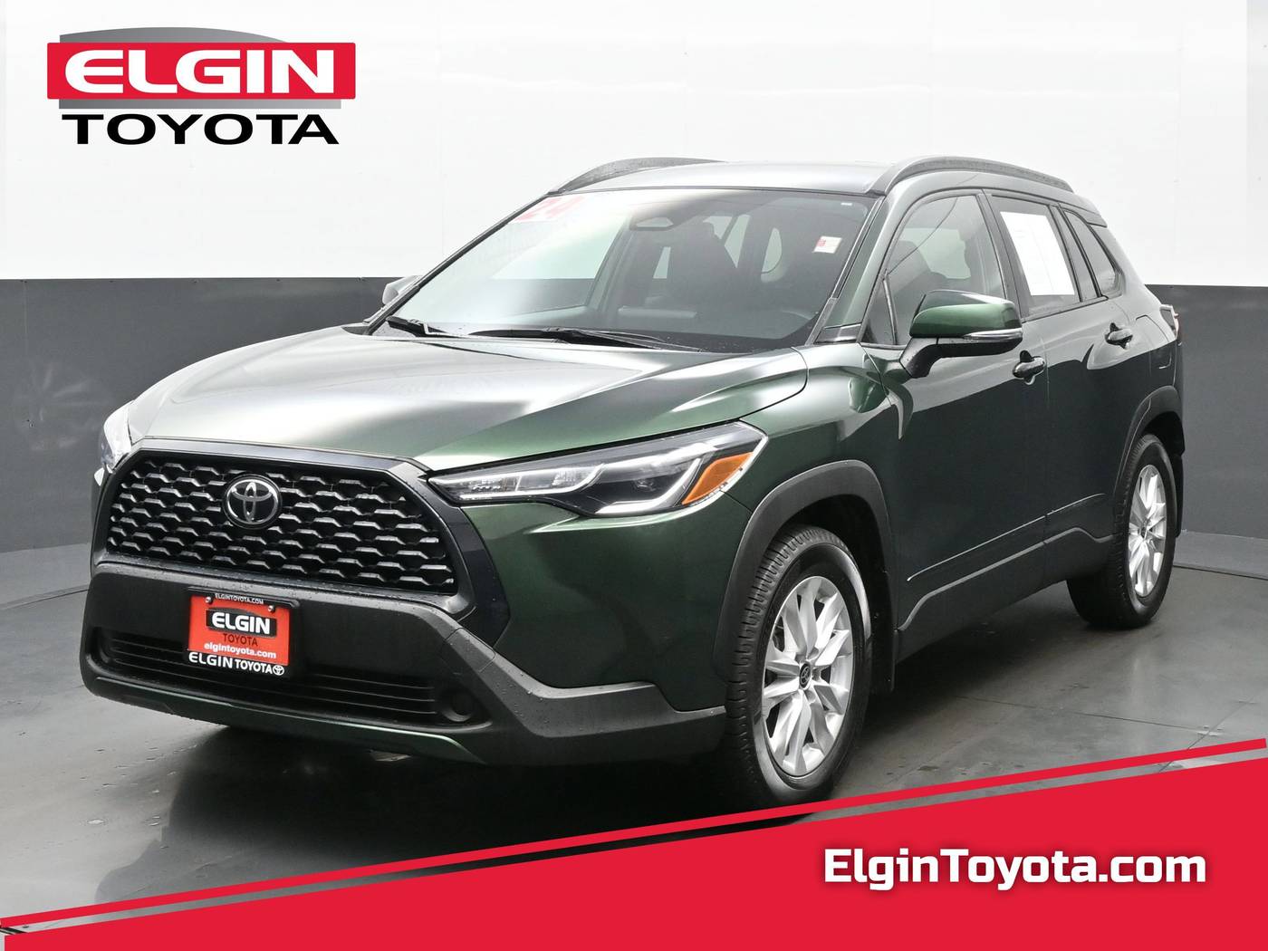 2024 Toyota Corolla Cross LE — SUV — 29,190 mi — Streamwood, IL