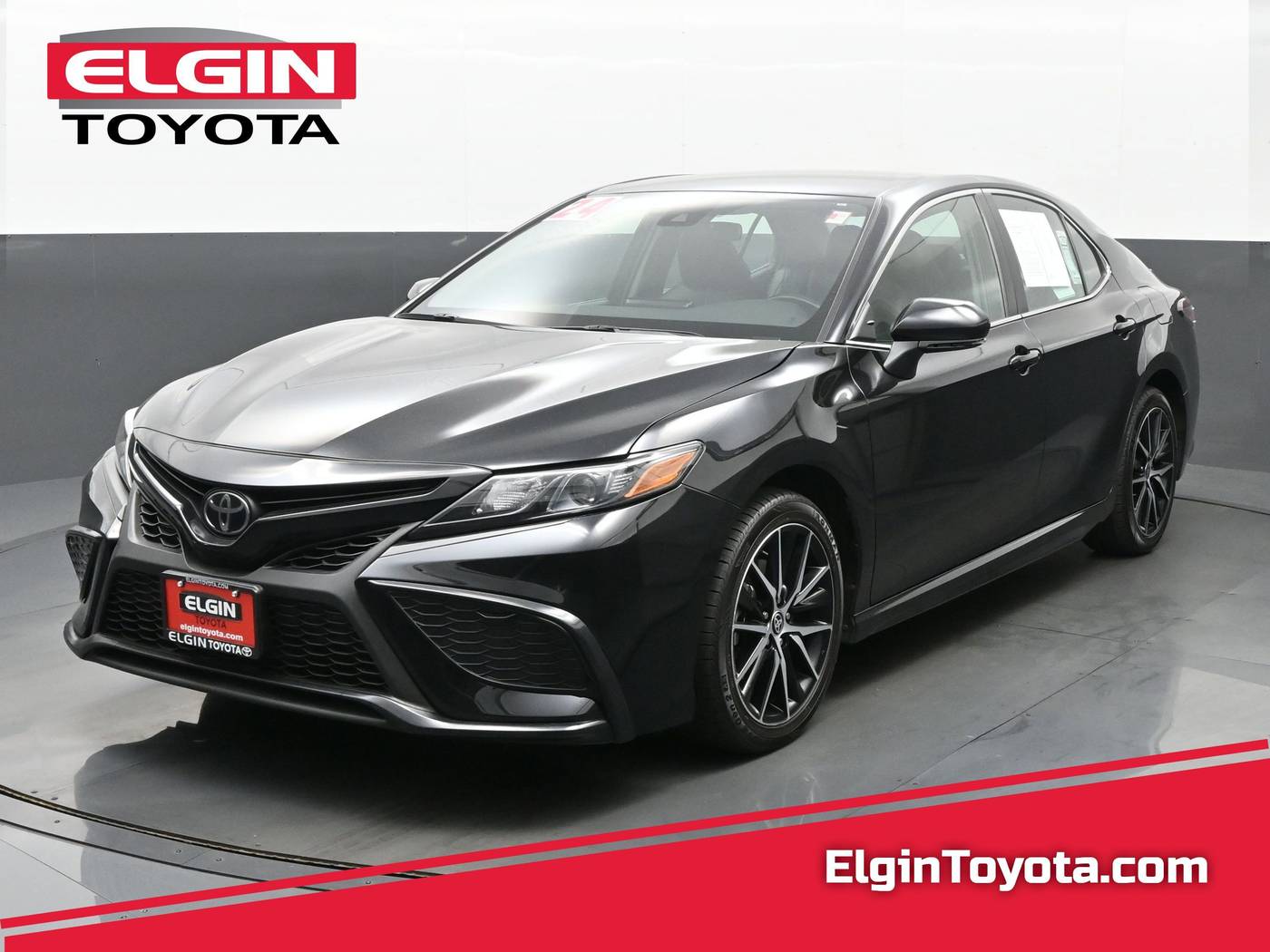 2024 Toyota Camry SE — Sedan — 53,129 mi — Streamwood, IL