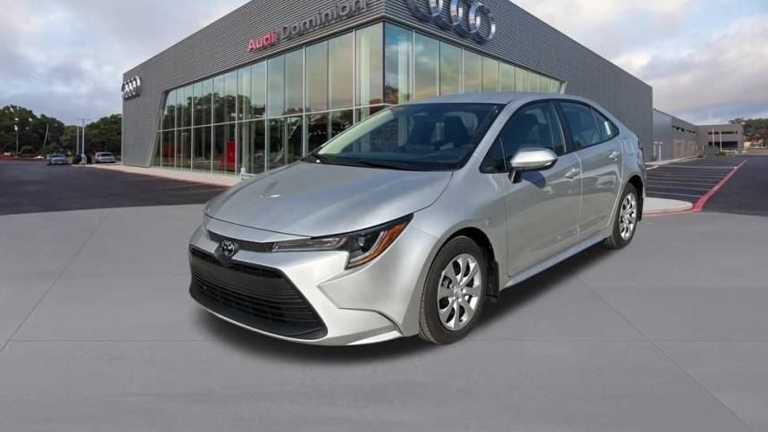 2025 Toyota Corolla LE — Sedan — 207 mi — San Antonio, TX