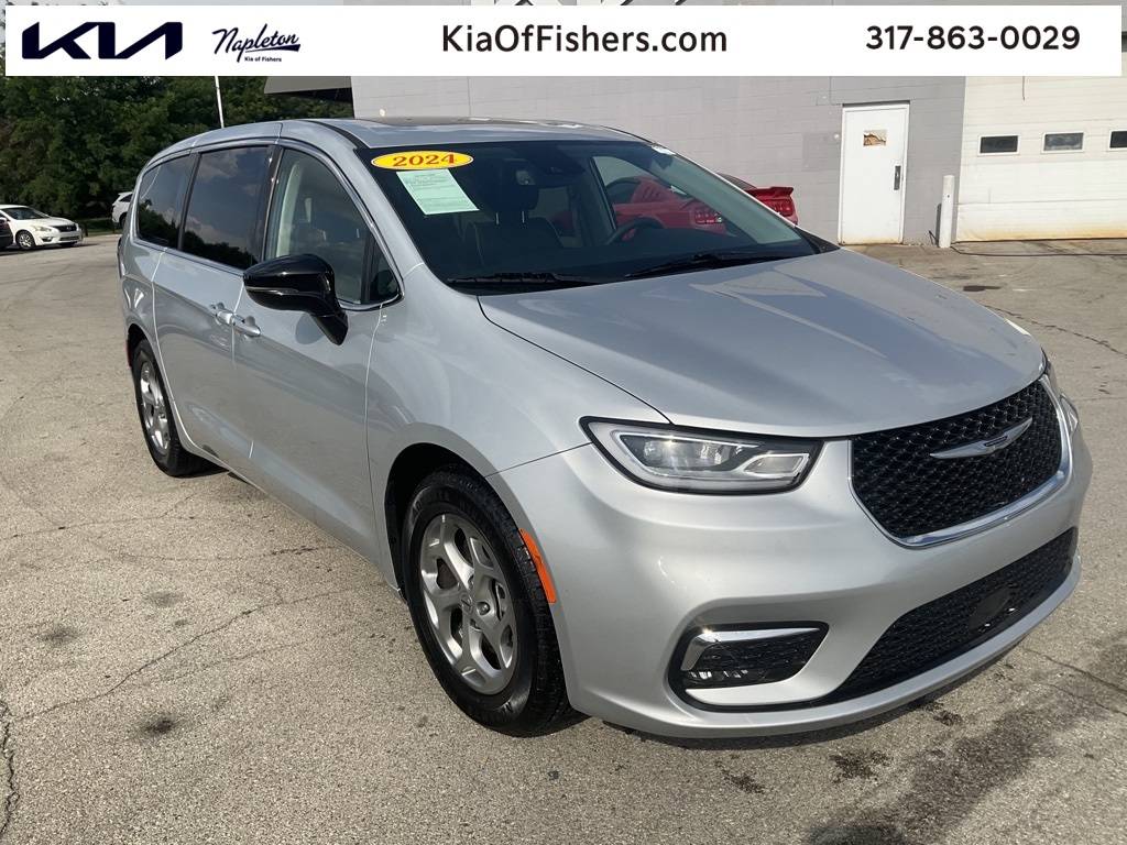 2024 Chrysler Pacifica Limited — Minivan — 36,965 mi — Fisher, IN