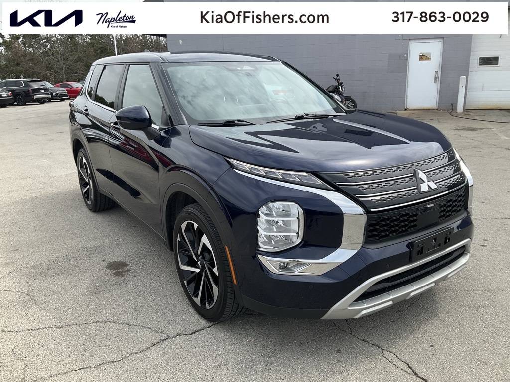 2023 Mitsubishi Outlander SE — SUV — 47,822 mi — Fisher, IN