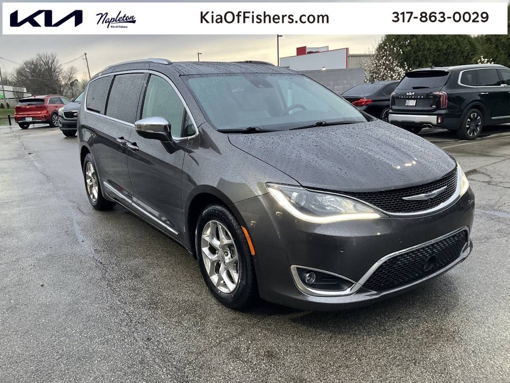 2017 Chrysler Pacifica Limited — Minivan — 82,774 mi — Fisher, IN