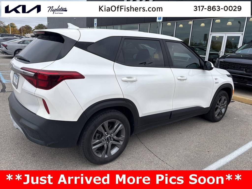2023 Kia Seltos LX — SUV — 24,563 mi — Fisher, IN