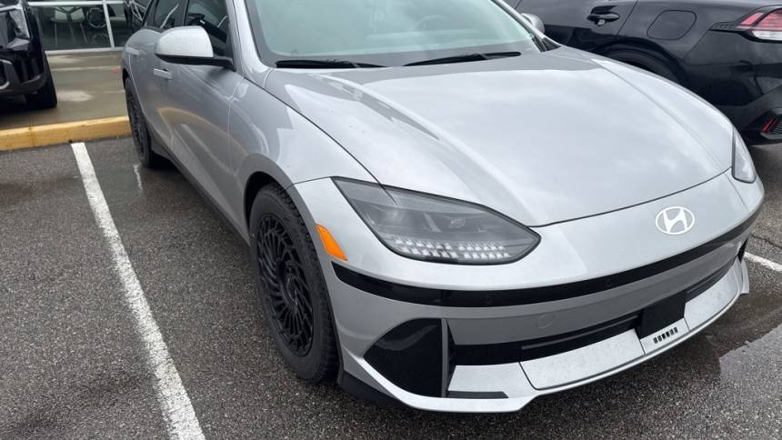 2023 Hyundai IONIQ 6 SEL — Sedan — 11,253 mi — Fisher, IN