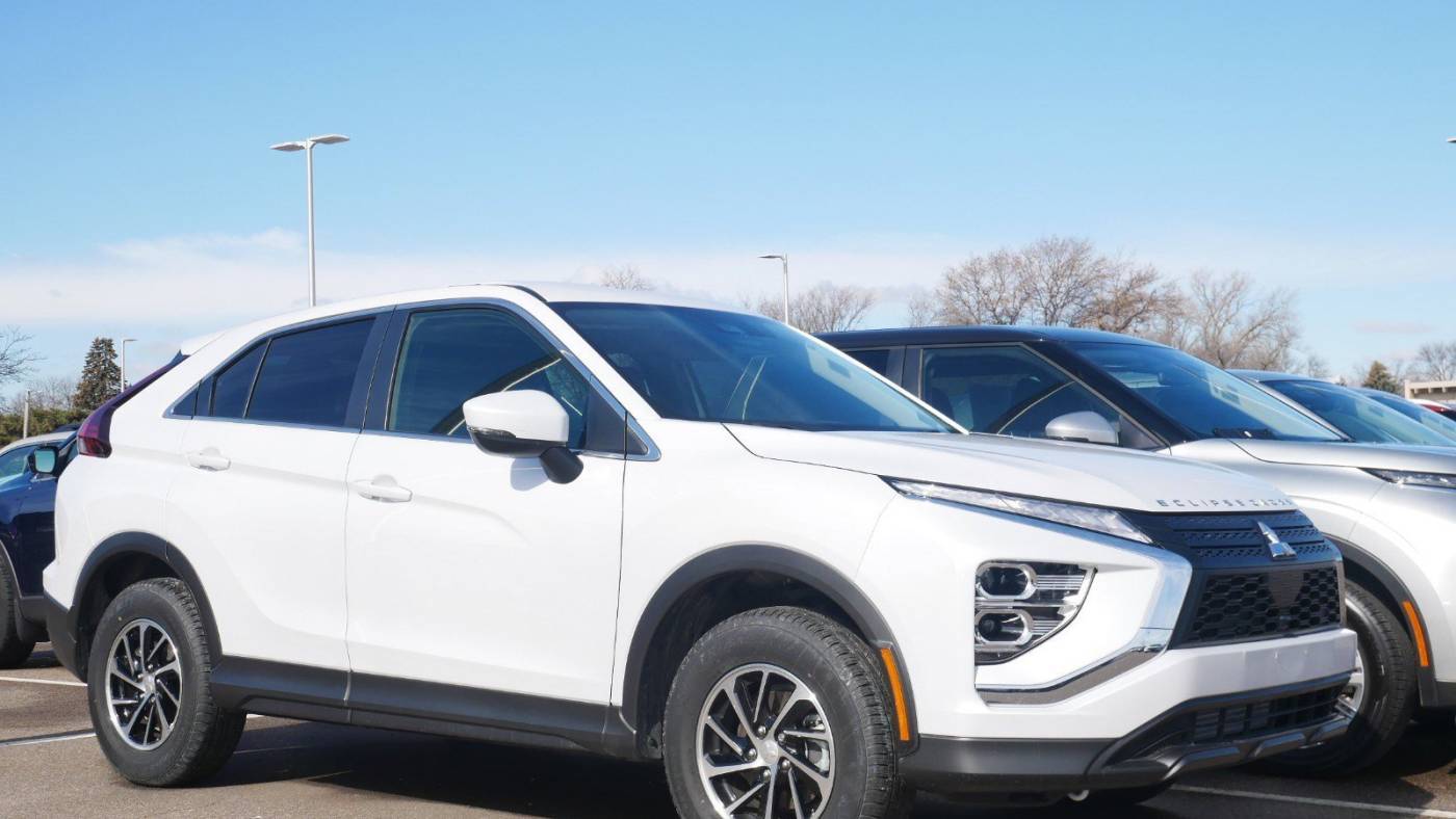 2024 Mitsubishi Eclipse Cross ES