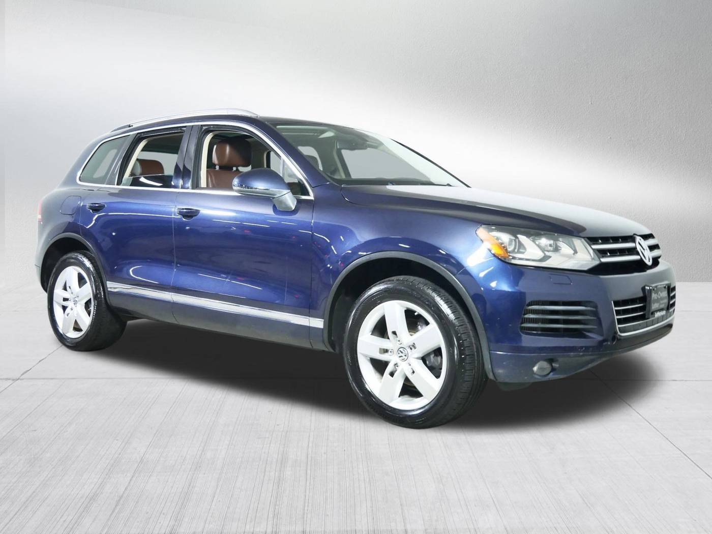 2012 Volkswagen Touareg TDI Sport — SUV — 144,618 mi — Brooklyn Center, MN
