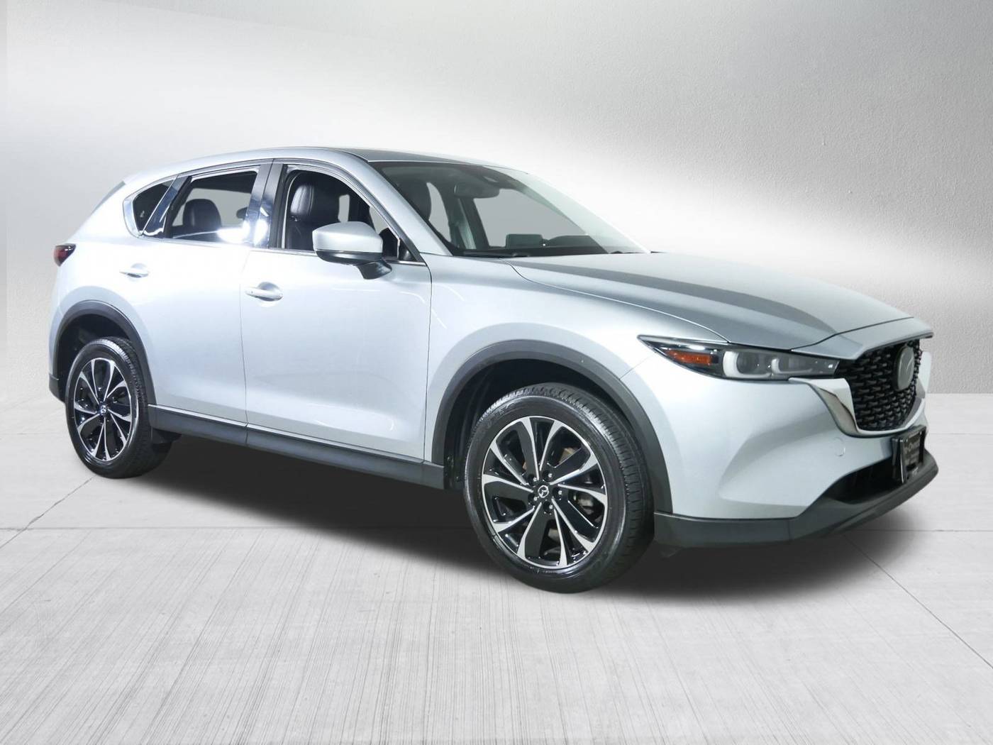 2022 Mazda CX-5 2.5 S Premium — SUV — 31,075 mi — Brooklyn Center, MN