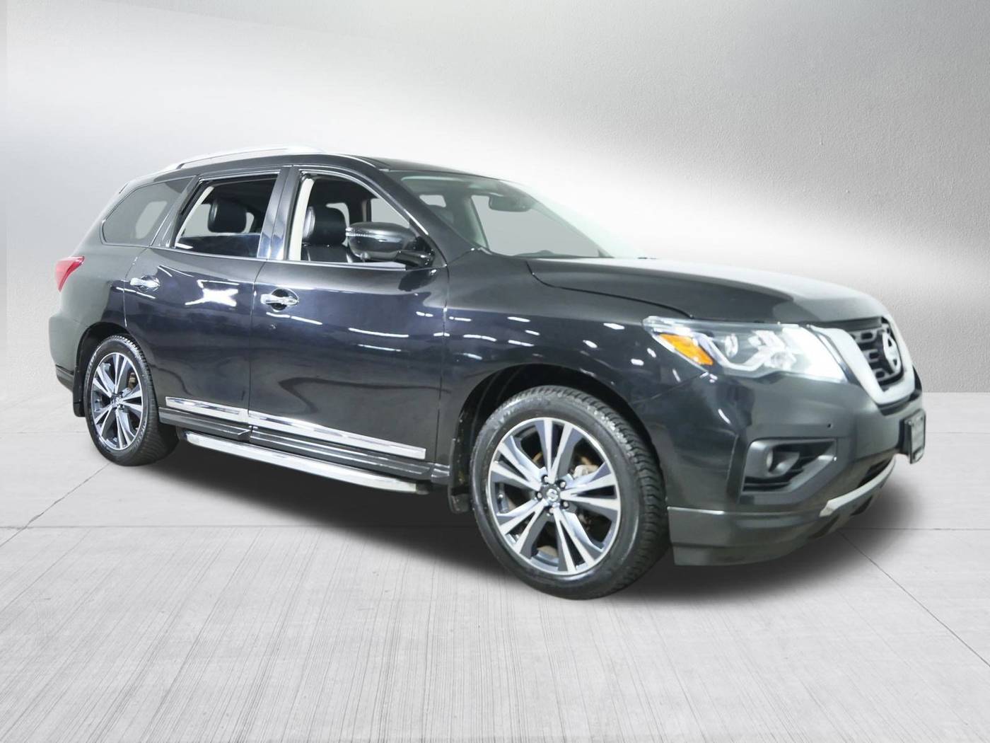 2018 Nissan Pathfinder Platinum — SUV — 85,629 mi — Brooklyn Center, MN