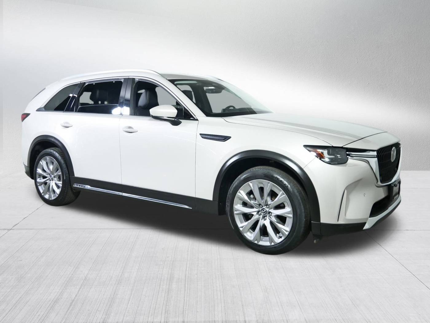 2024 Mazda CX-90 Premium — SUV — 28,497 mi — Brooklyn Center, MN
