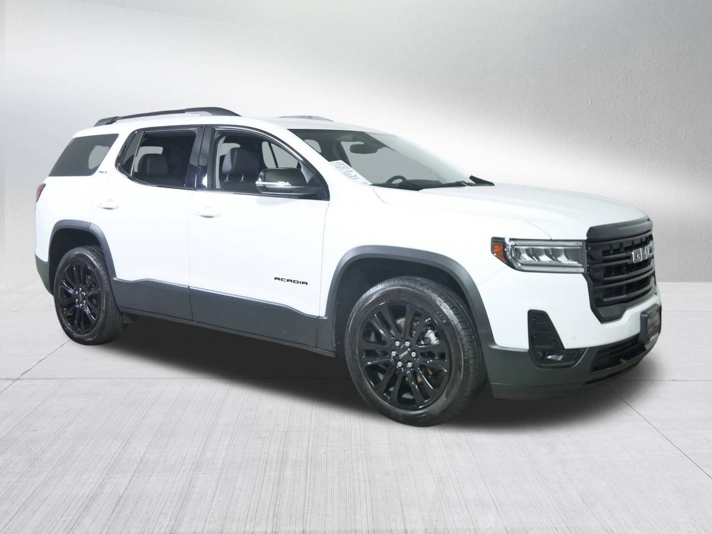 2023 GMC Acadia SLT — SUV — 24,680 mi — Brooklyn Center, MN