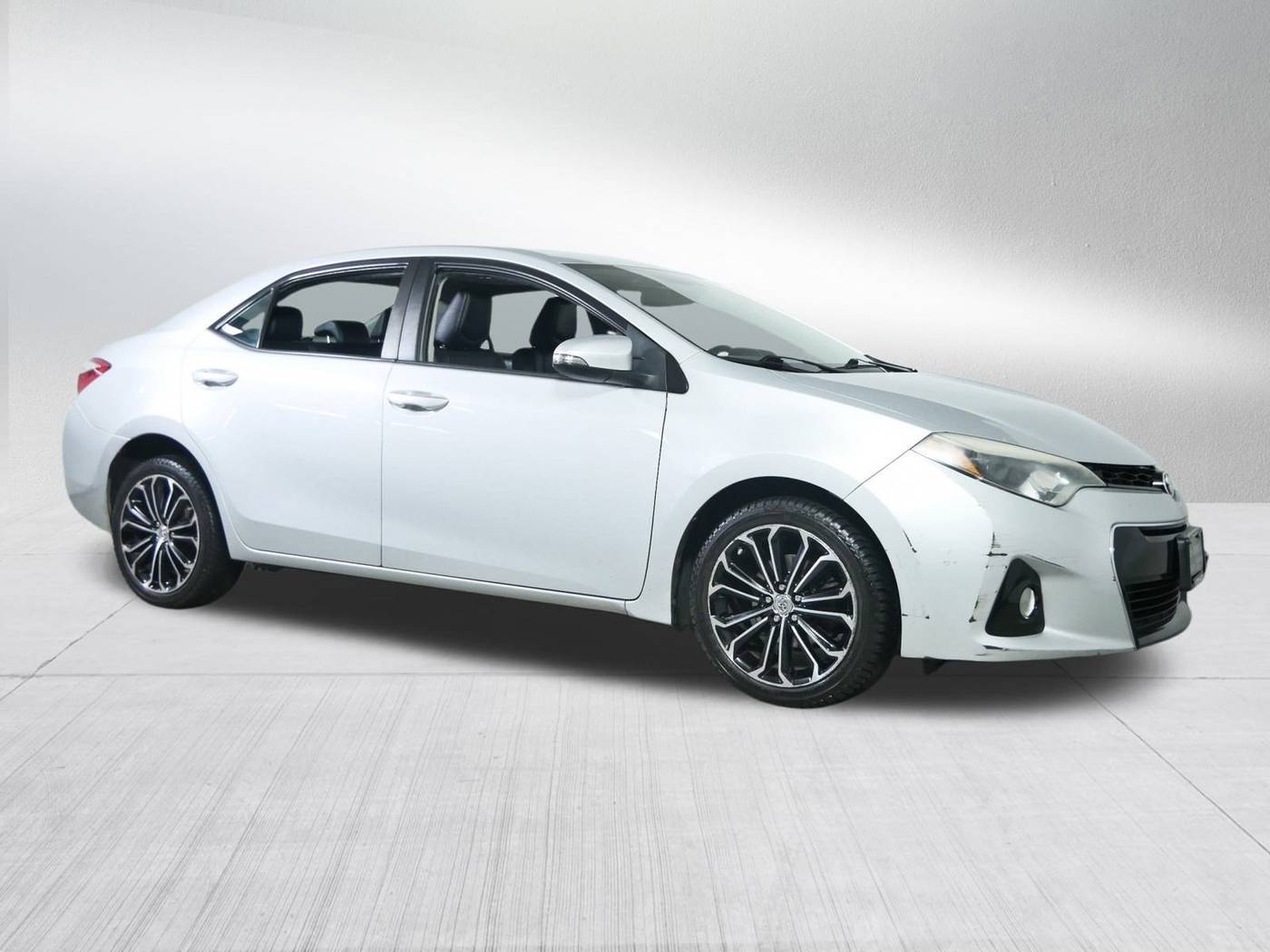2015 Toyota Corolla L — Sedan — 181,399 mi — Brooklyn Center, MN