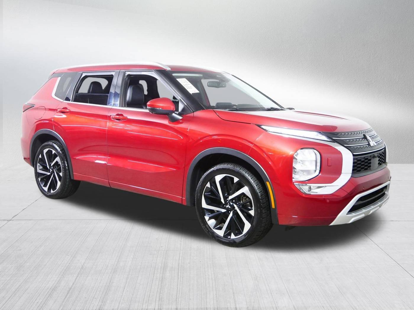 2022 Mitsubishi Outlander SEL — SUV — 37,303 mi — Brooklyn Center, MN