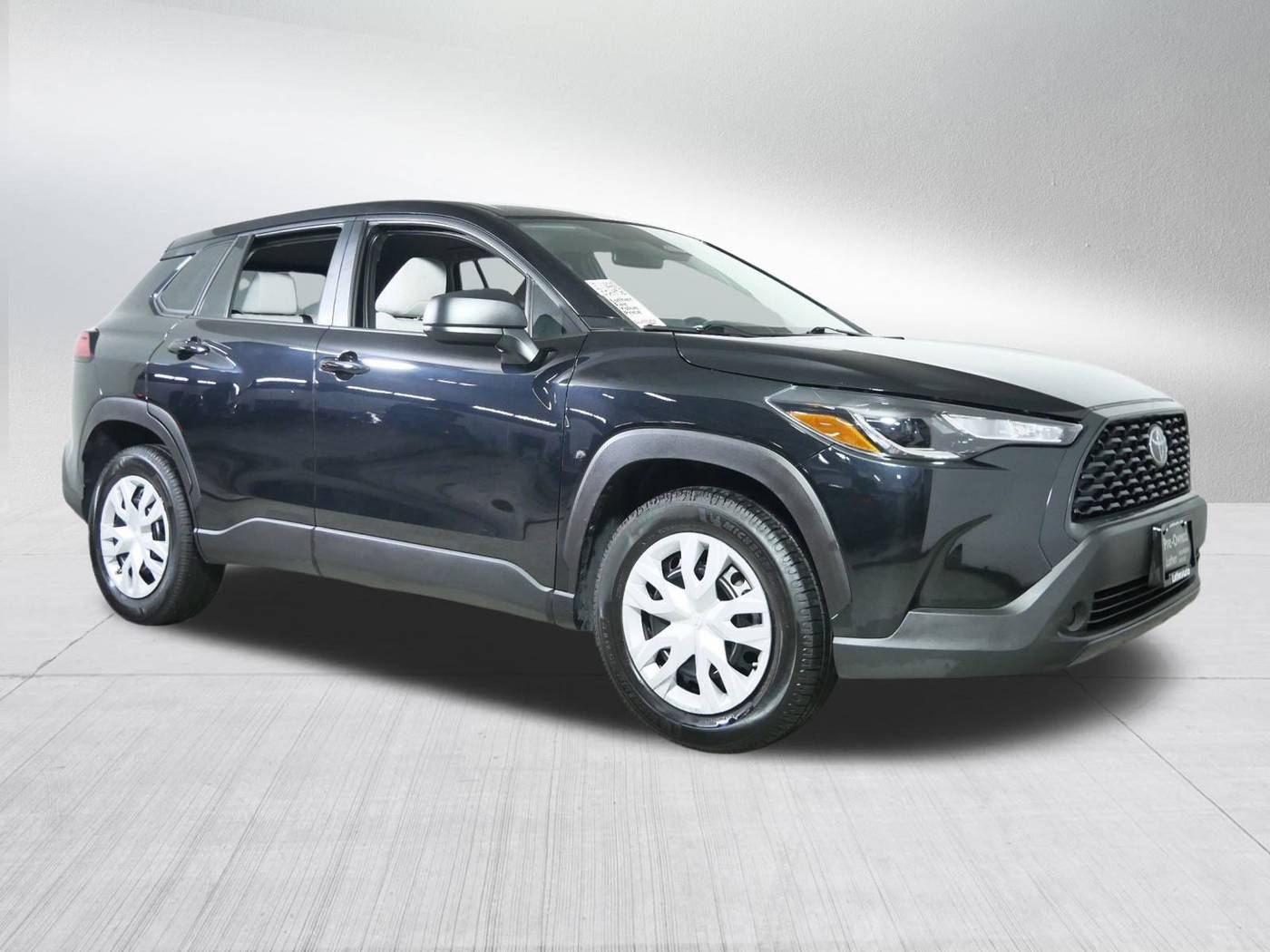 2023 Toyota Corolla Cross L — SUV — 28,853 mi — Brooklyn Center, MN