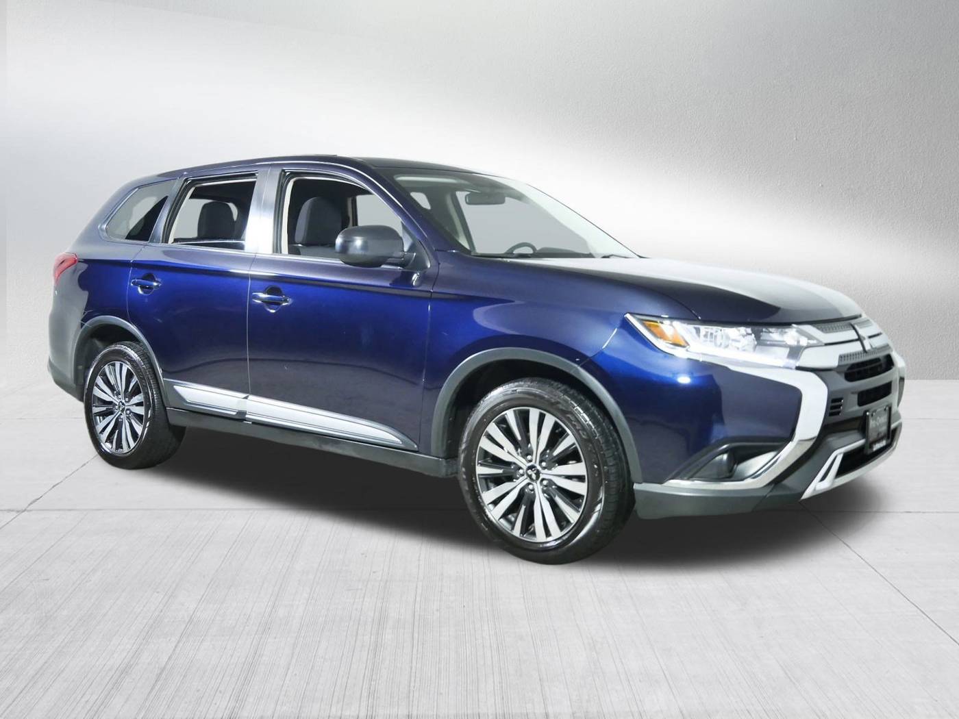2019 Mitsubishi Outlander ES — SUV — 78,235 mi — Brooklyn Center, MN