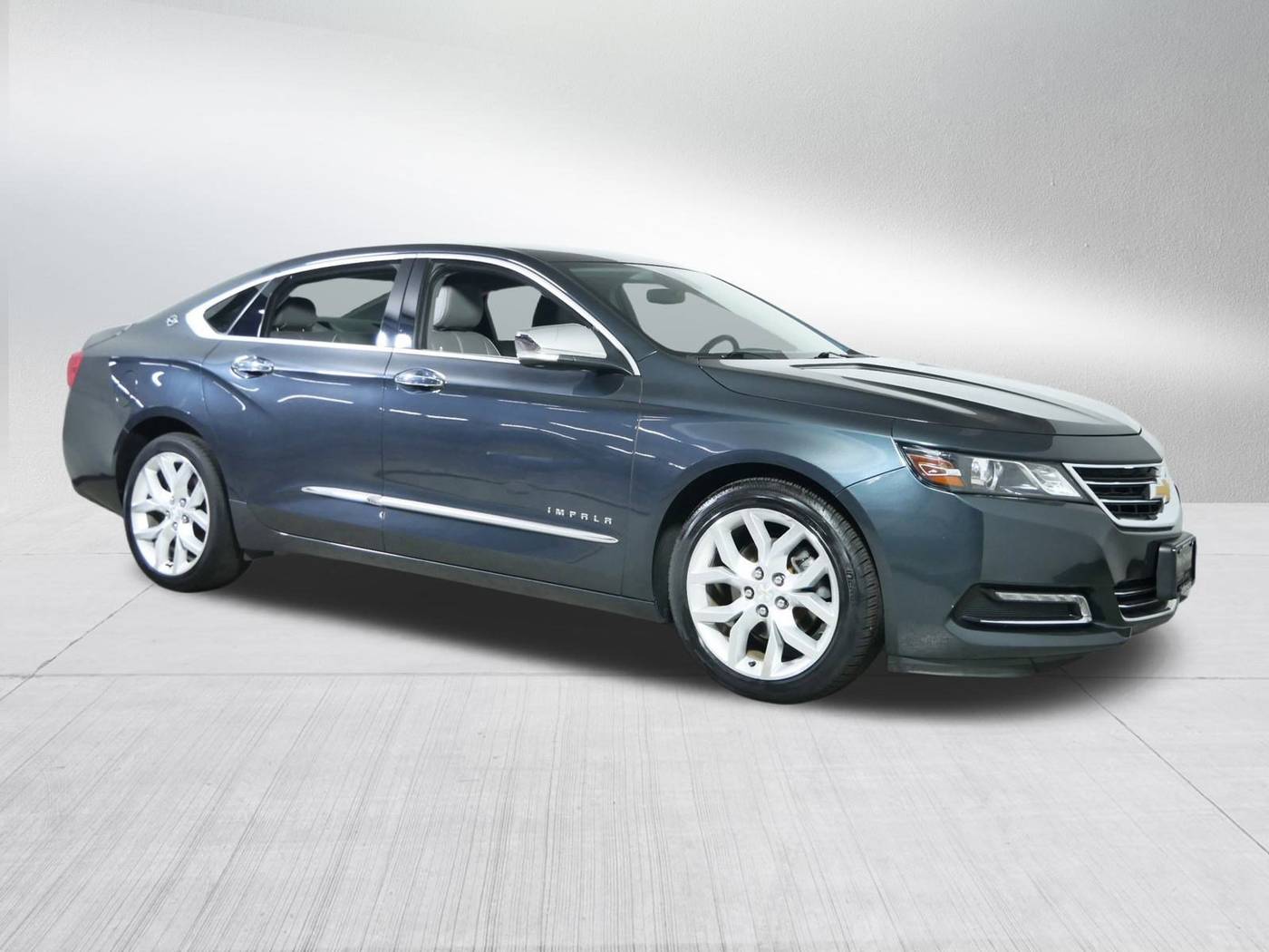 2018 Chevrolet Impala Premier — Sedan — 128,405 mi — Brooklyn Center, MN