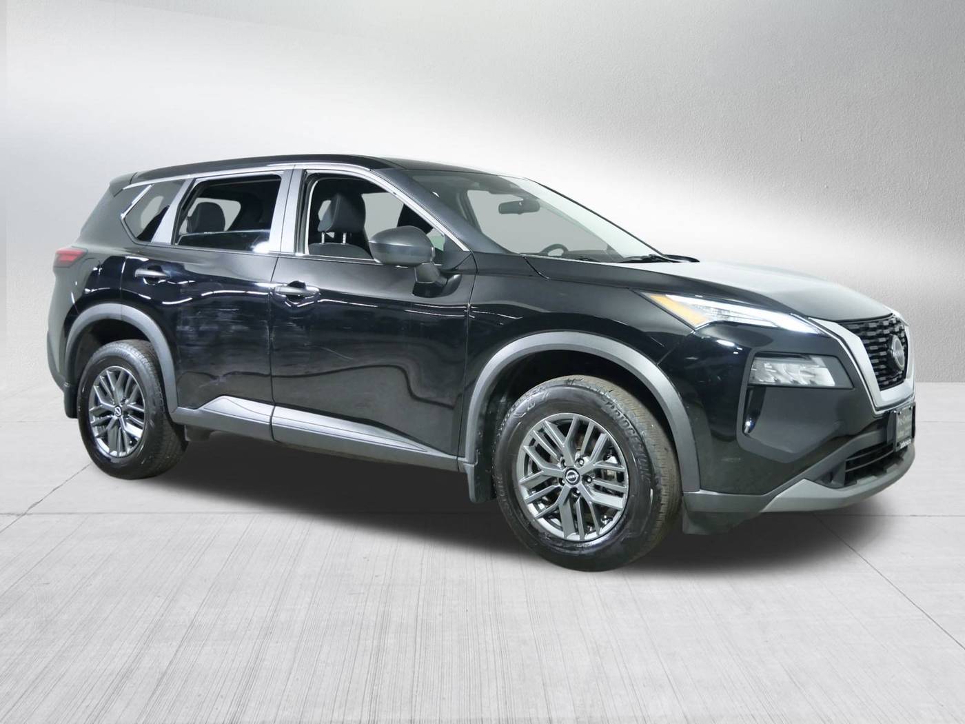 2023 Nissan Rogue S — SUV — 26,895 mi — Brooklyn Center, MN