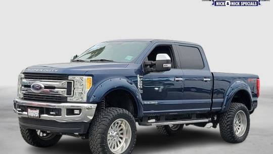 2017 Ford Super Duty F-250 XLT — Pickup Truck — 89,889 mi — Riverside, CA