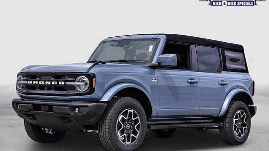 2023 Ford Bronco Outer Banks — SUV — 16,839 mi — Riverside, CA