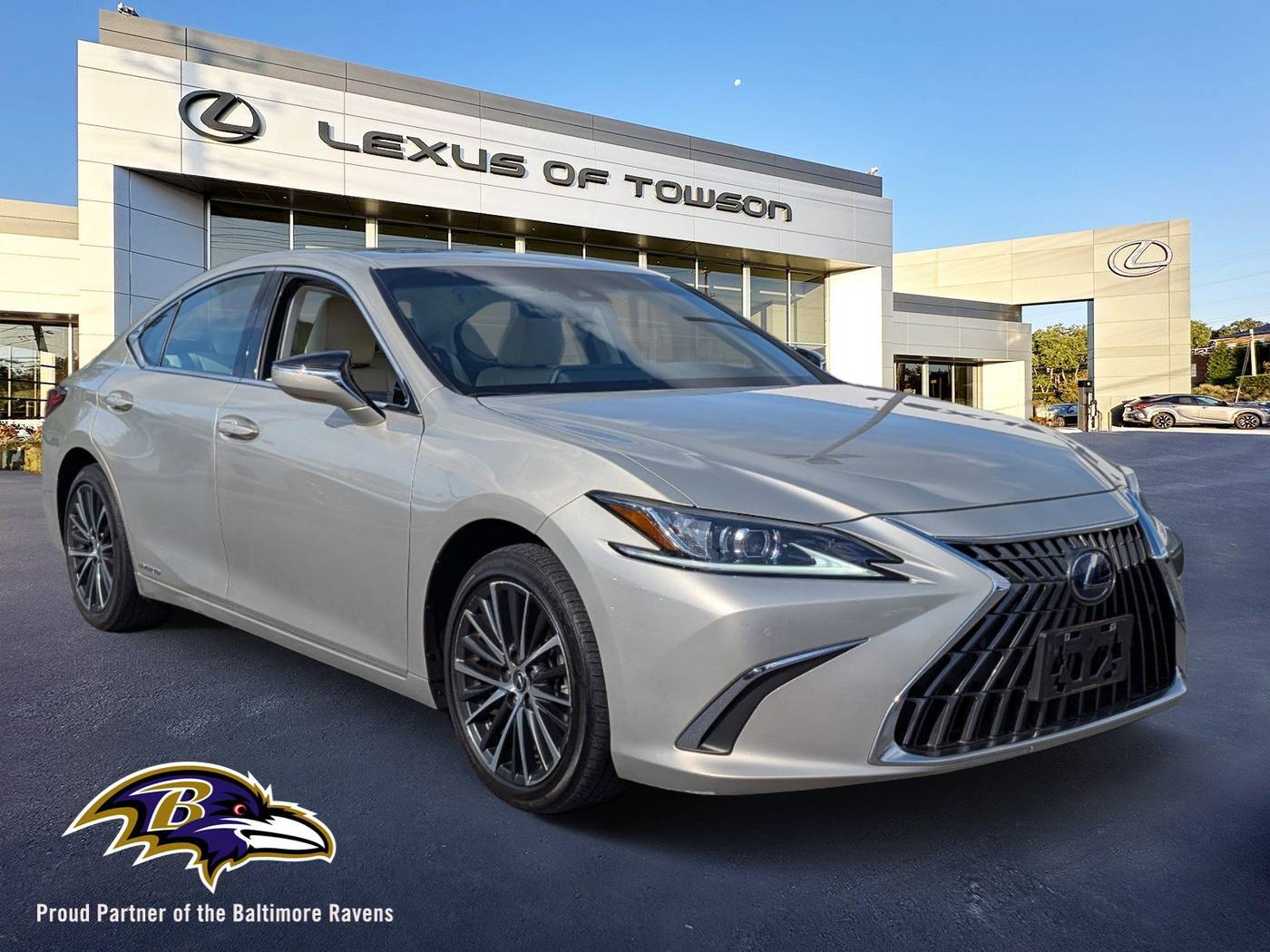 2022 Lexus ES ES 300h — Sedan — 22,074 mi — Towson, MD
