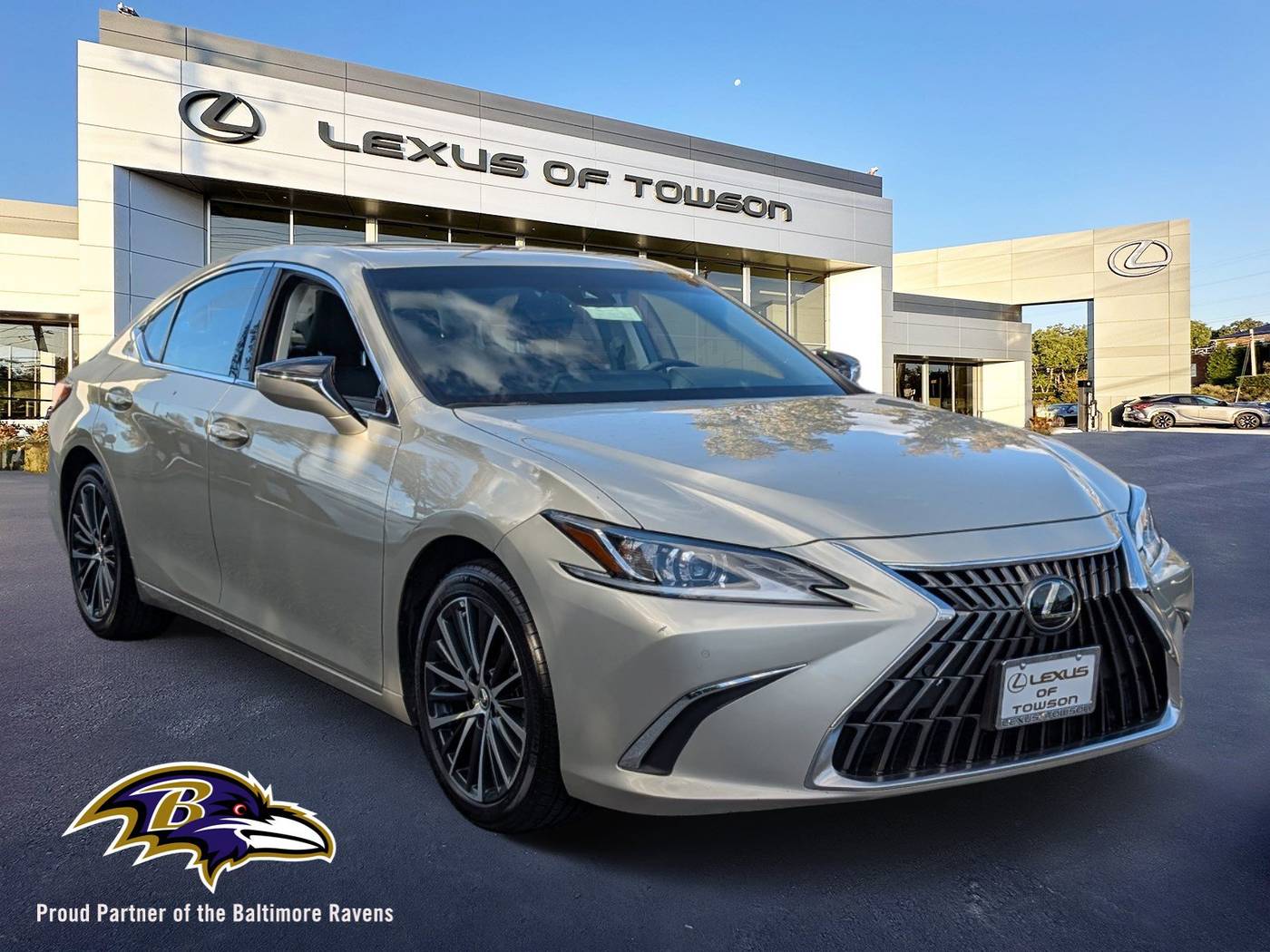 2024 Lexus ES ES 300h — Sedan — 19,691 mi — Towson, MD