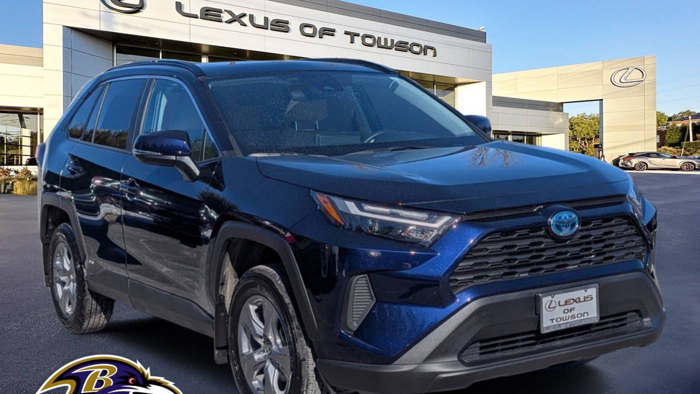 2022 Toyota RAV4 Hybrid XLE — SUV — 10,949 mi — Towson, MD
