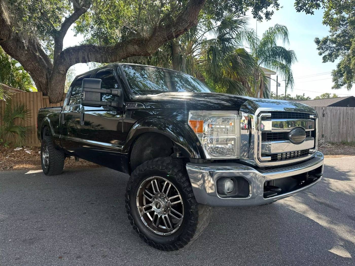 2016 Ford Super Duty F-250 XLT — Pickup Truck — 122,384 mi — Tampa, FL